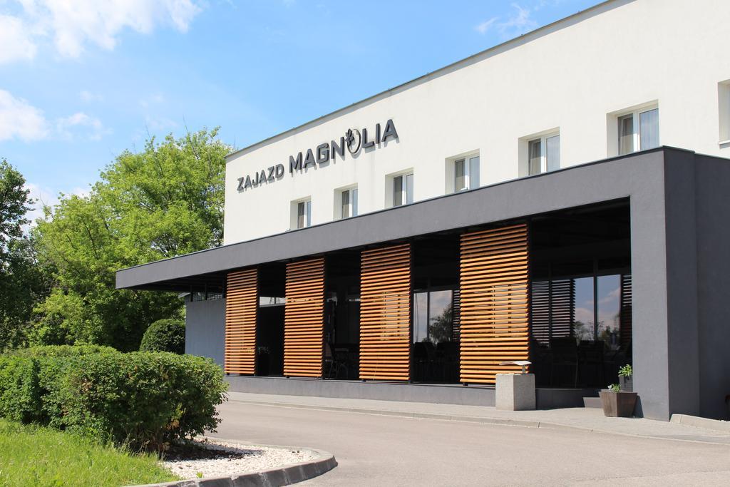 Zajazd Magnolia-Airport Modlin Pomiechówek Εξωτερικό φωτογραφία